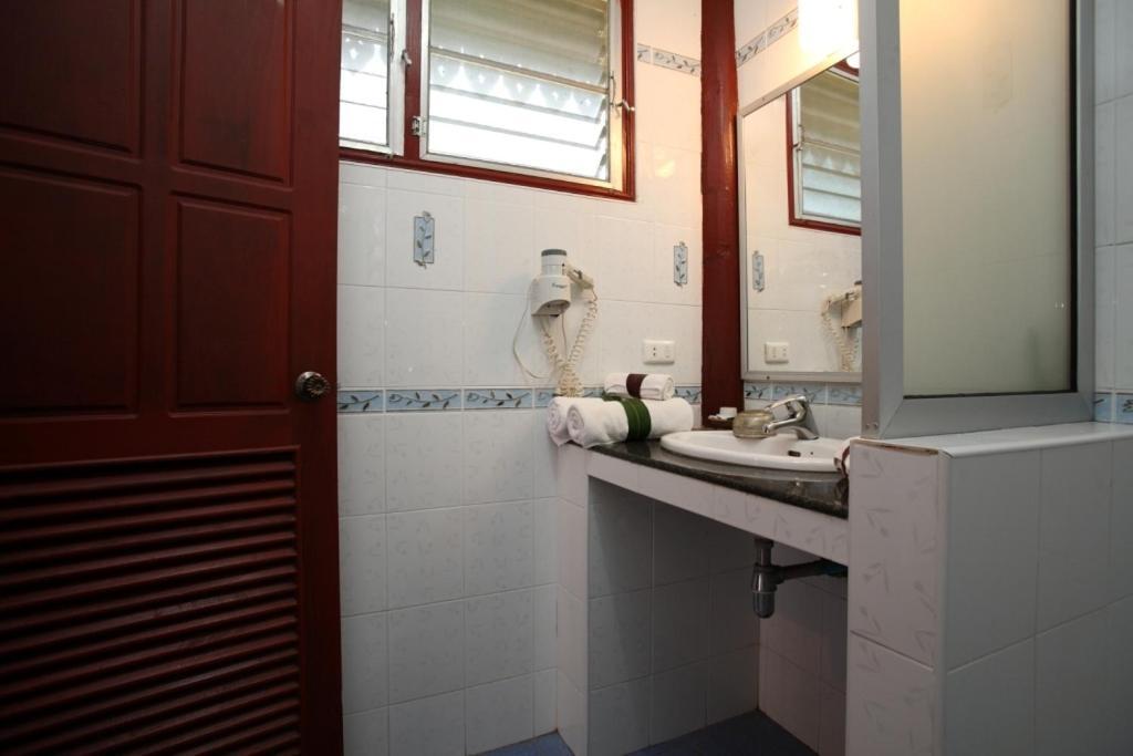 Vansana Nam Ngum Resort Vientiane Ruang foto